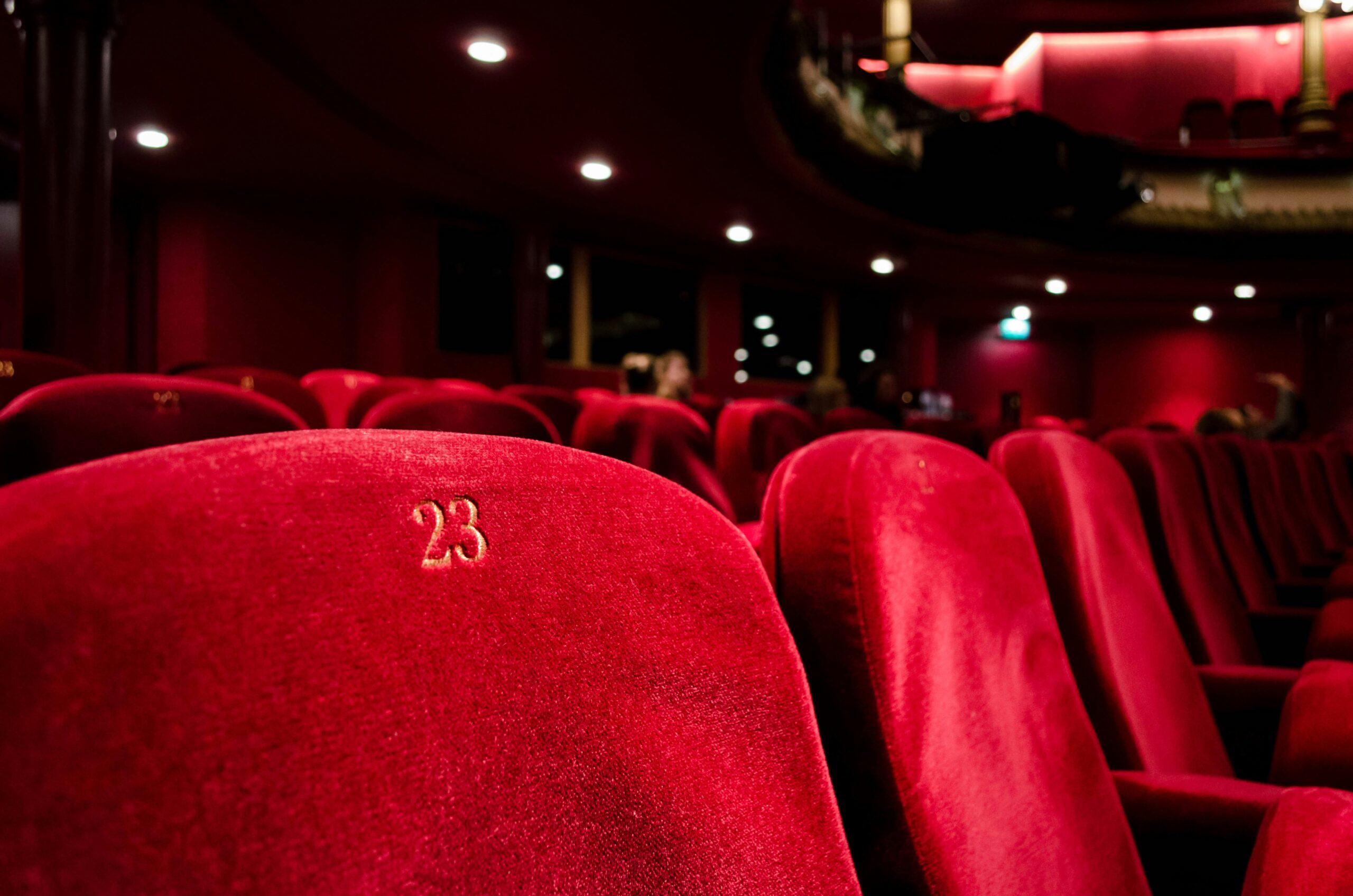 “Why Apple Cinemas Xtreme Redefines Movie Comfort & Quality”